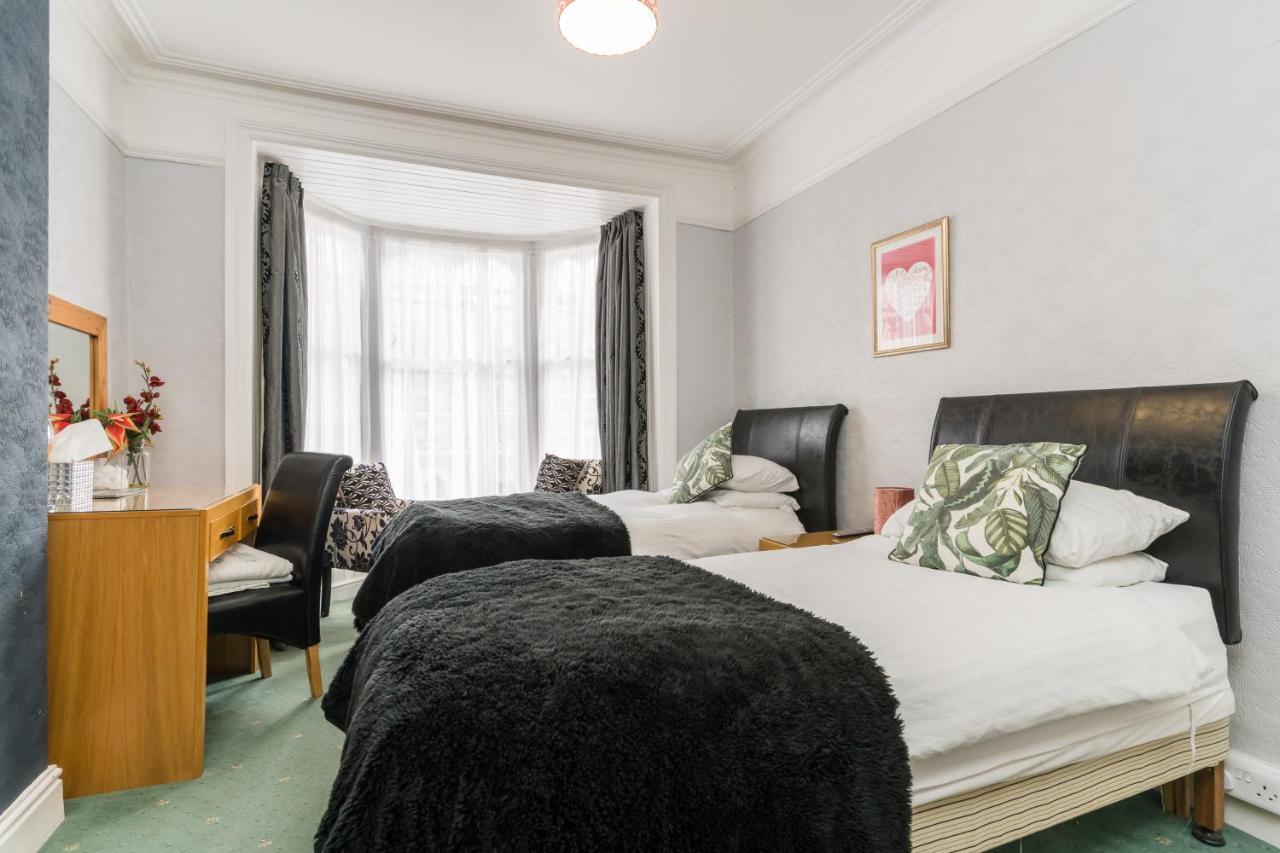 Rooms By Maes Y Mor Town Centre Aberystwyth Exteriér fotografie