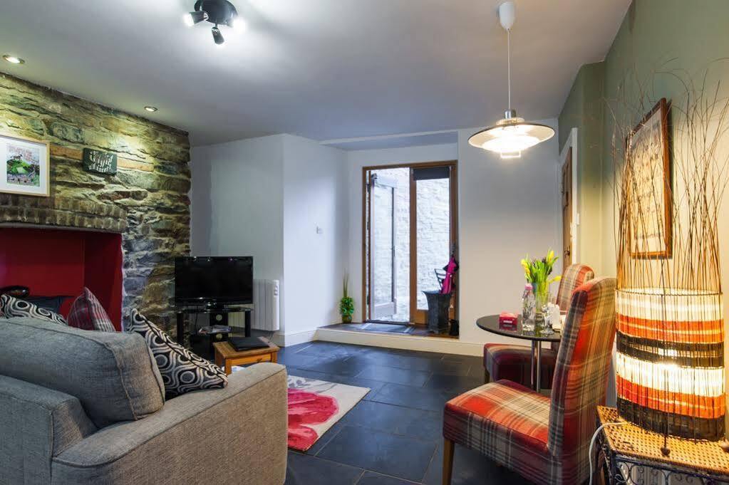 Rooms By Maes Y Mor Town Centre Aberystwyth Exteriér fotografie